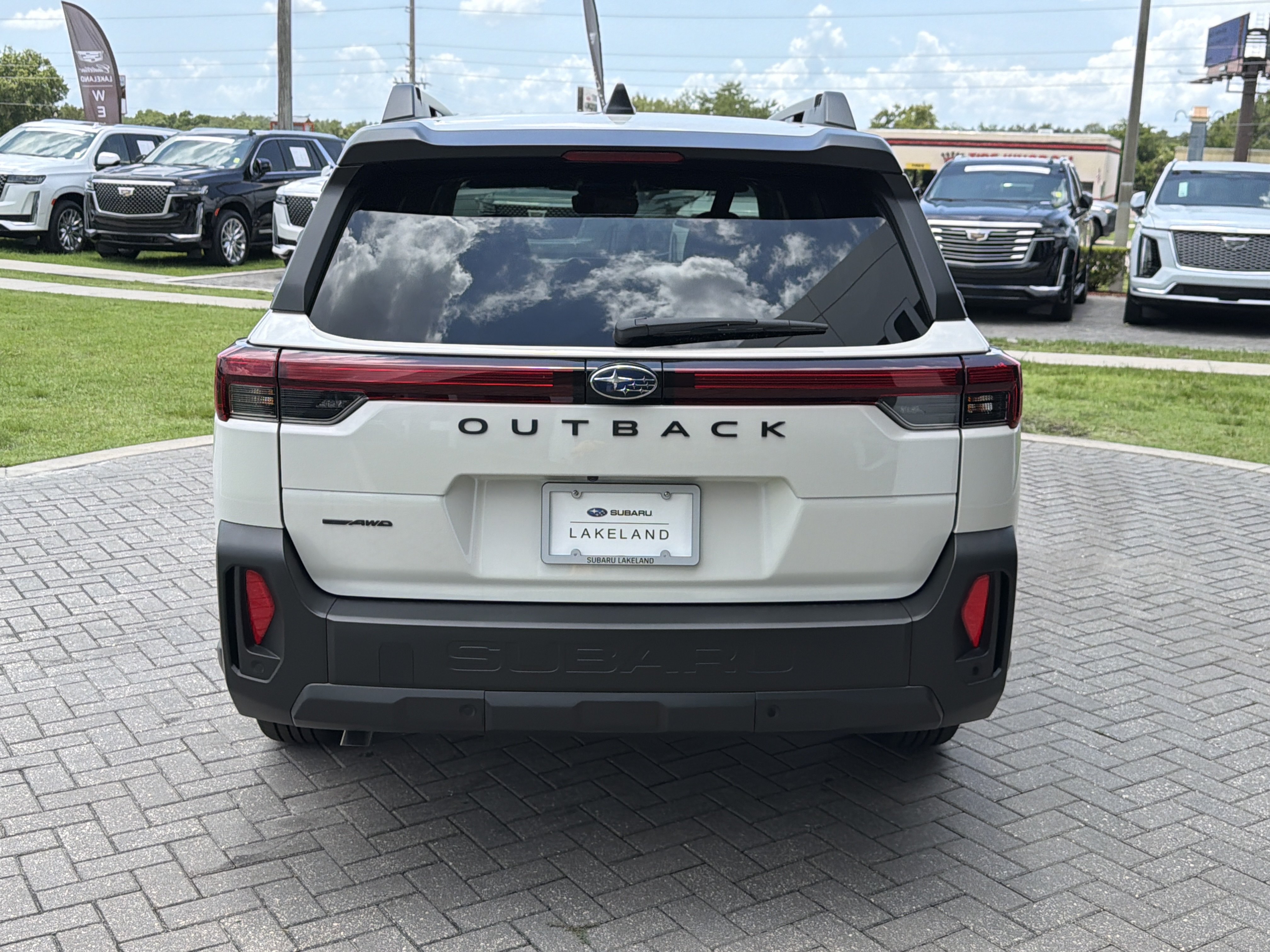 New 2026 Subaru Outback Limited AWD/4WD image 7