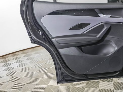 New 2026 Volkswagen Tiguan SE R-Line AWD/4WD image 38