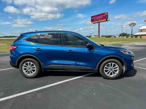 Used 2022 Ford Escape S FWD image 5