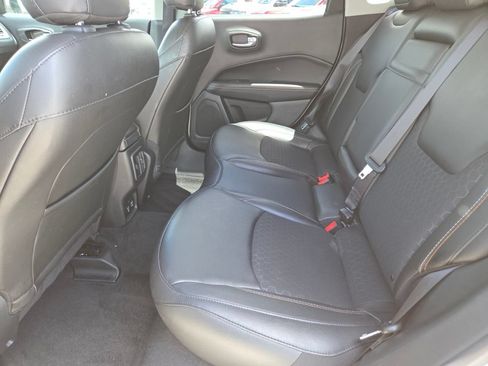 Used 2019 Jeep Compass Latitude w/ Cold Weather Group FWD image 23