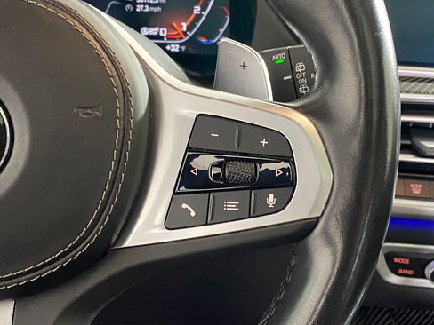 Used 2023 BMW X5 M50i w/ Executive Package image 31