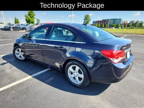 Used 2014 Chevrolet Cruze LT FWD image 2