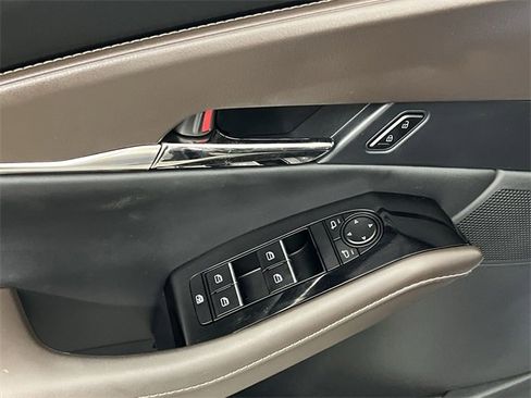 Certified 2022 MAZDA CX-30 AWD 2.5 S w/ Premium Package image 13