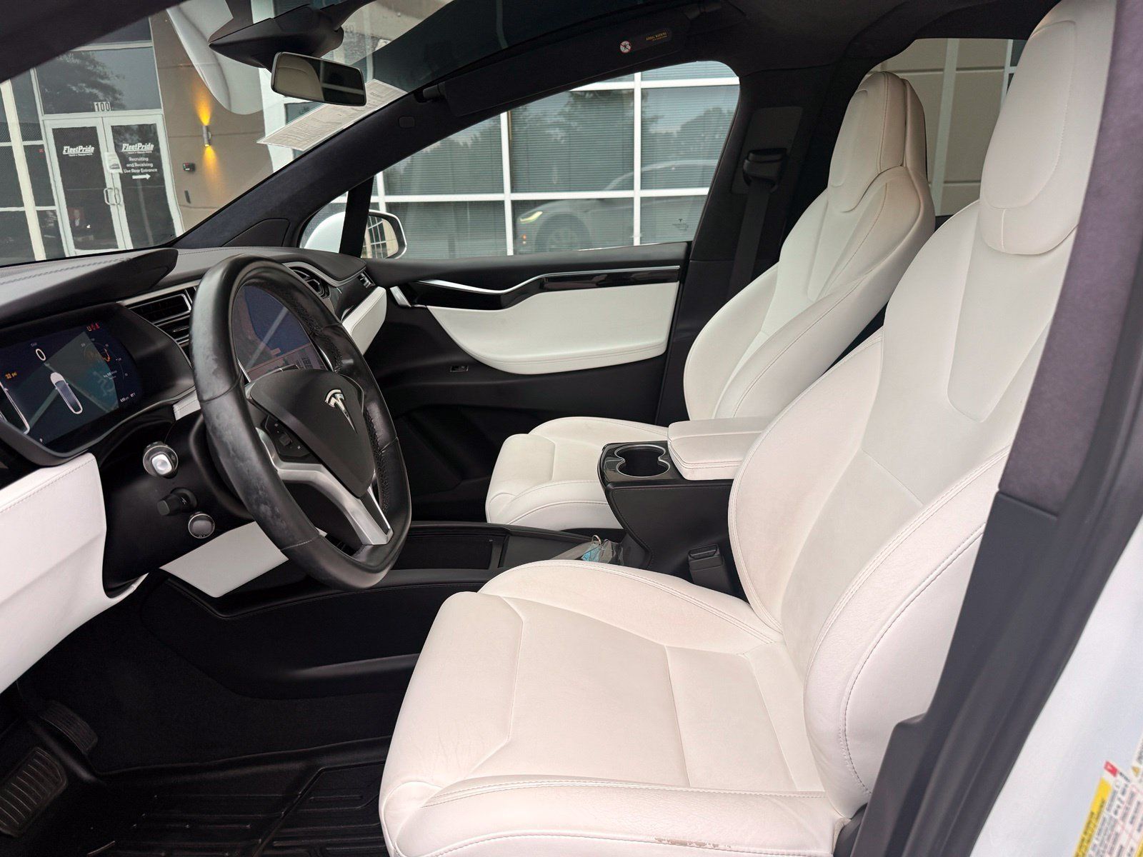 Used 2018 Tesla Model X 75D AWD/4WD image 33