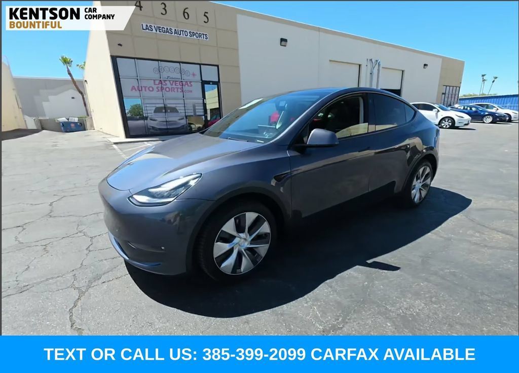 Used 2021 Tesla Model Y Long Range AWD/4WD image 1