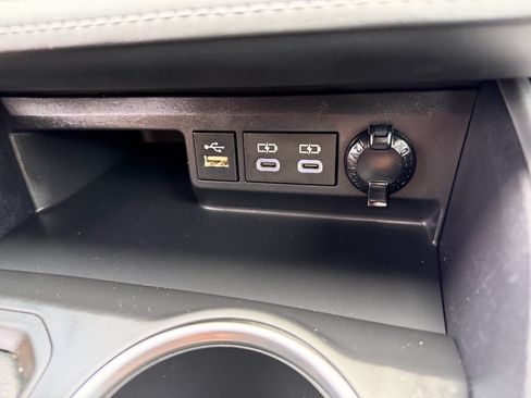 Used 2023 Toyota Highlander XSE AWD/4WD image 52
