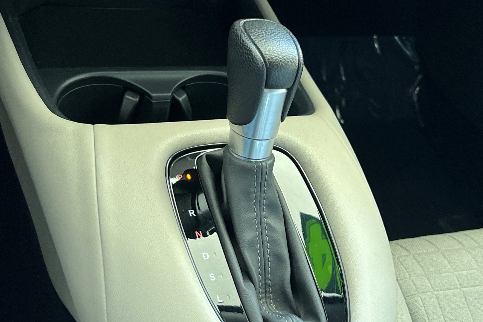Used 2024 Honda HR-V LX image 22