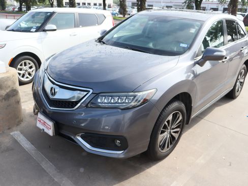 Used 2017 Acura RDX FWD w/ Advance Package image 4