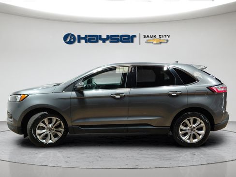 Used 2024 Ford Edge Titanium AWD/4WD image 4