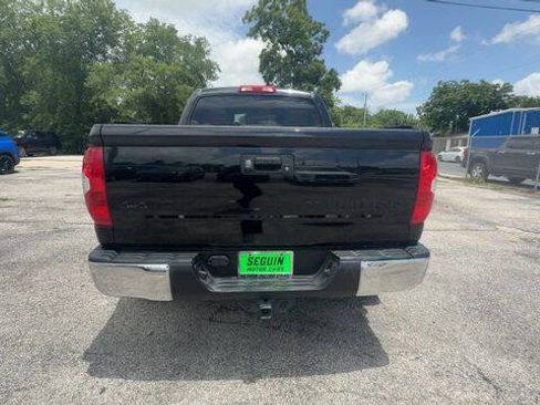 Used 2019 Toyota Tundra SR5 w/ SR5 Upgrade Package AWD/4WD image 7