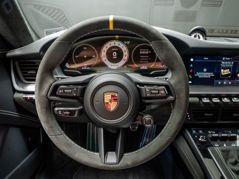 Certified 2026 Porsche 911 GT3 RWD image 21