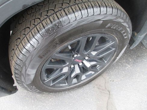 Used 2022 GMC Sierra 1500 Elevation AWD/4WD image 14