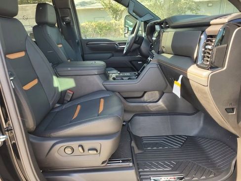 New 2026 GMC Sierra 2500 AT4 w/ AT4 Premium Plus Package image 16