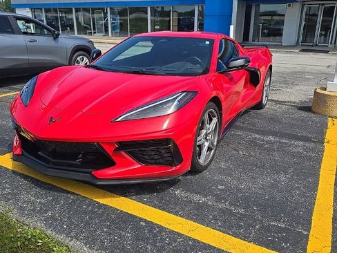 Used 2024 Chevrolet Corvette Stingray Preferred Cpe w/ Z51 Performance Package RWD image 1