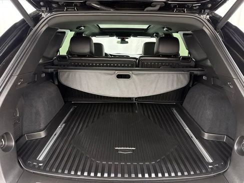 Used 2024 Cadillac XT5 Sportv w/ LPO, Floor Liner Package AWD/4WD image 32