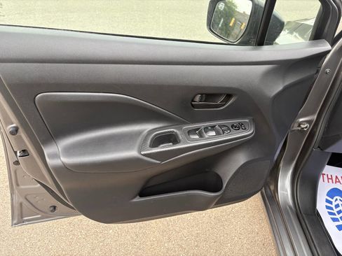 Used 2020 Nissan Versa S image 25