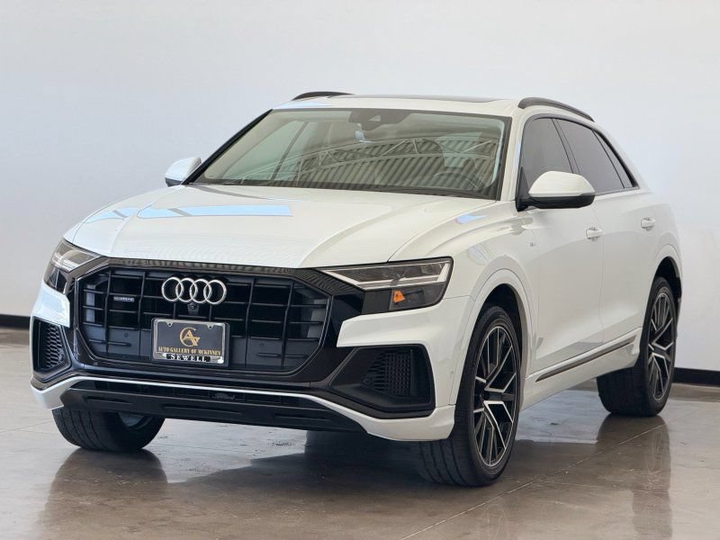 Used 2019 Audi Q8 Premium Plus w/ Premium Plus AWD/4WD image 3