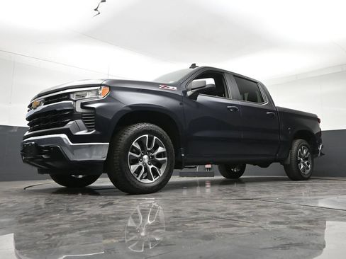 Used 2022 Chevrolet Silverado 1500 LT w/ All Star Edition Plus AWD/4WD image 23