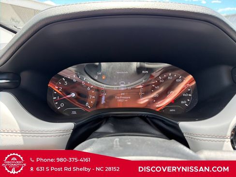 Used 2022 Jeep Compass Limited AWD/4WD image 29