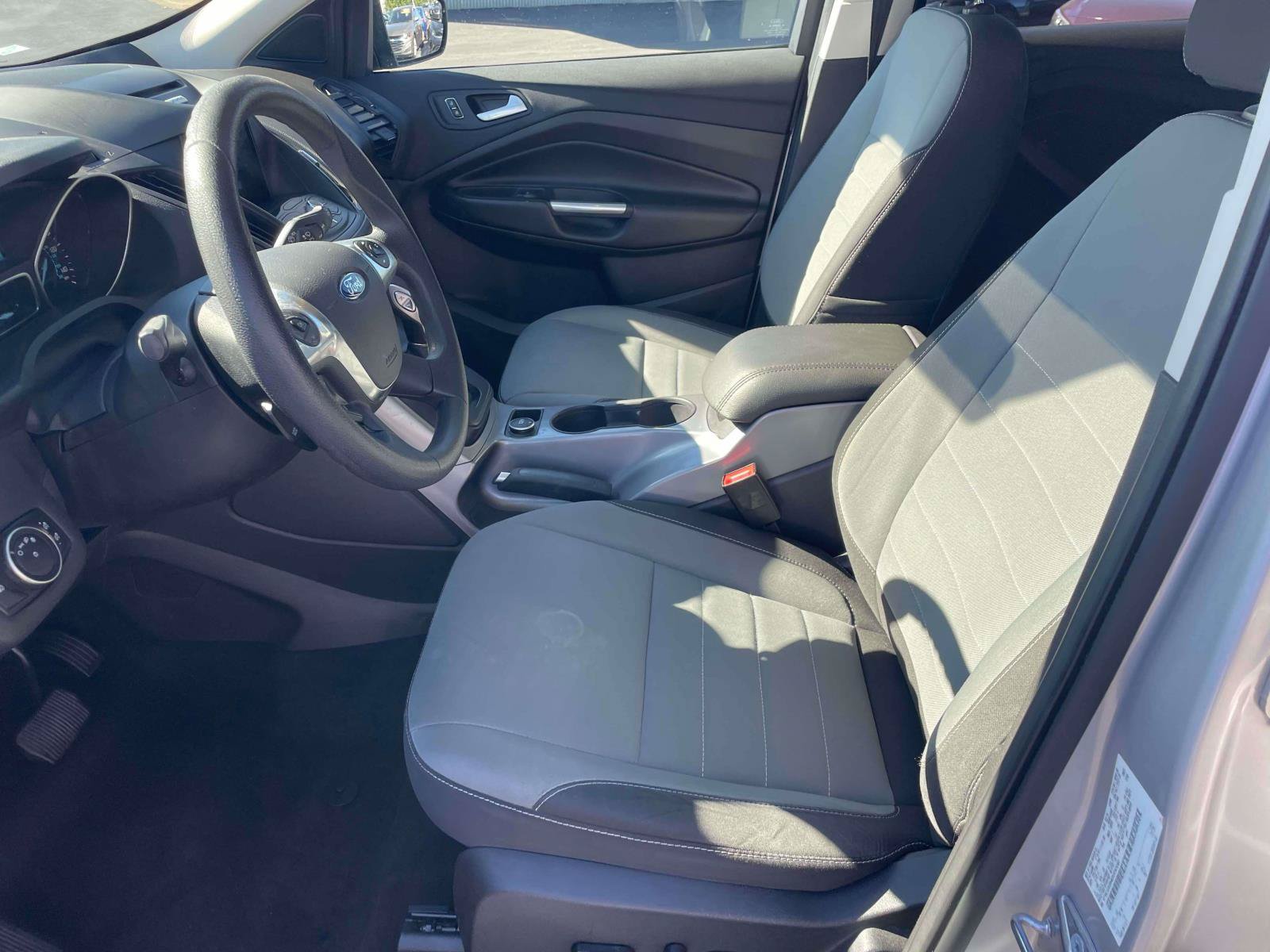Used 2016 Ford Escape SE w/ Equipment Group 201A AWD/4WD image 12