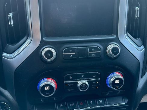 Used 2022 GMC Sierra 1500 Elevation AWD/4WD image 10