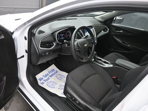 Used 2024 Chevrolet Malibu LT FWD image 13