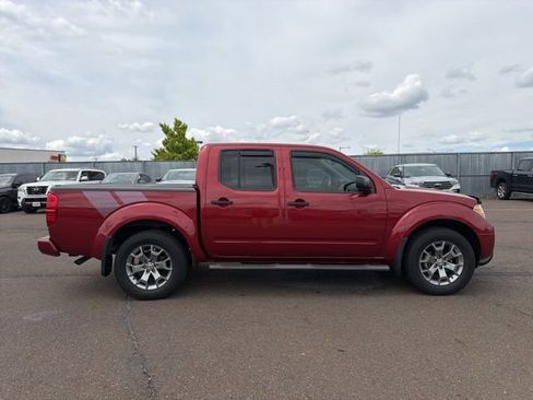Used 2021 Nissan Frontier SV AWD/4WD image 5