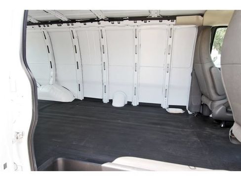 Used 2021 Chevrolet Express 2500 Extended w/ Driver Convenience Package RWD image 7