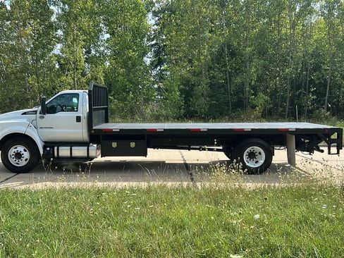Used 2019 Ford F650 2WD Regular Cab Super Duty image 21