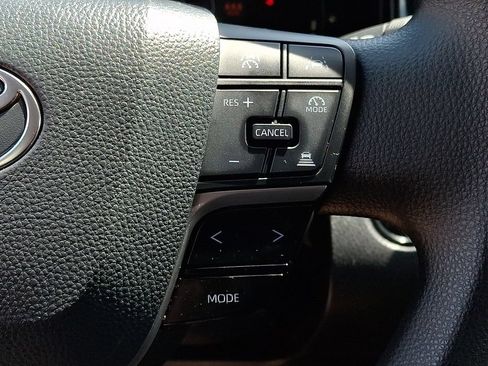 Used 2025 Toyota Camry LE FWD image 24