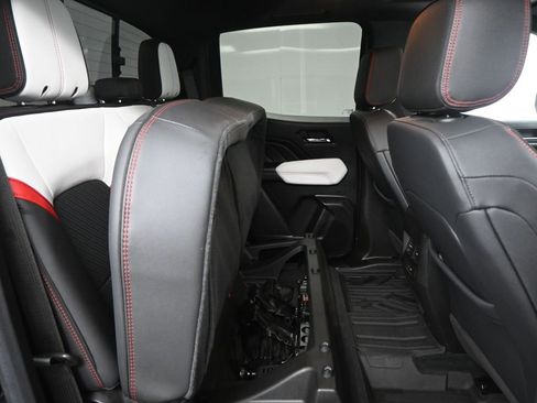 Used 2024 GMC Canyon AT4X image 26