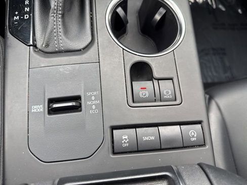 Used 2022 Toyota Highlander XSE image 33