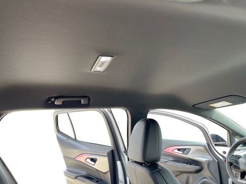 New 2025 Chevrolet Equinox EV RS w/ Convenience Package II image 21