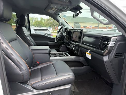 New 2026 Ford F250 Lariat AWD/4WD image 8
