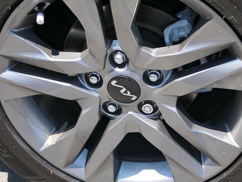 Used 2022 Kia Seltos S FWD image 6