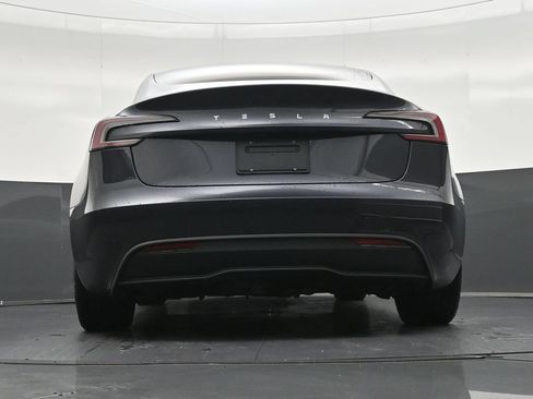 Used 2024 Tesla Model 3 Standard Range RWD image 25
