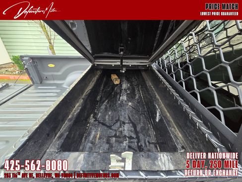 Used 2018 RAM 3500 Tradesman w/ Chrome Appearance Group image 14