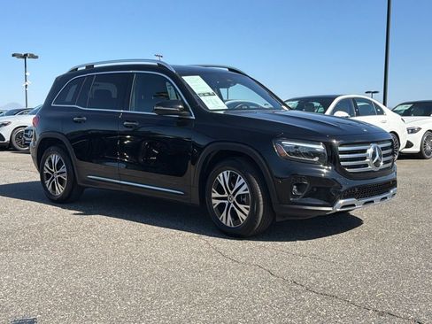 Used 2024 Mercedes-Benz GLB 250 image 5