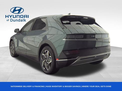 Used 2024 Hyundai Ioniq 5 SEL image 3