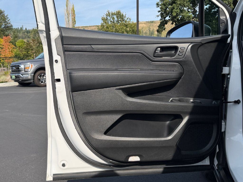 Used 2025 Honda Odyssey EX-L image 20