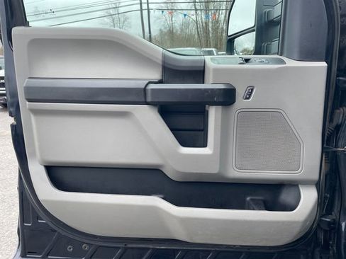 Used 2021 Ford F250 XL w/ Power Equipment Group AWD/4WD image 9