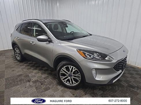 Used 2022 Ford Escape SEL w/ Technology Package image 7