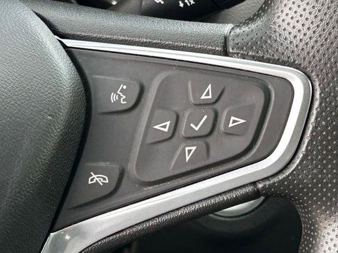 Used 2022 Chevrolet Equinox LT FWD image 24