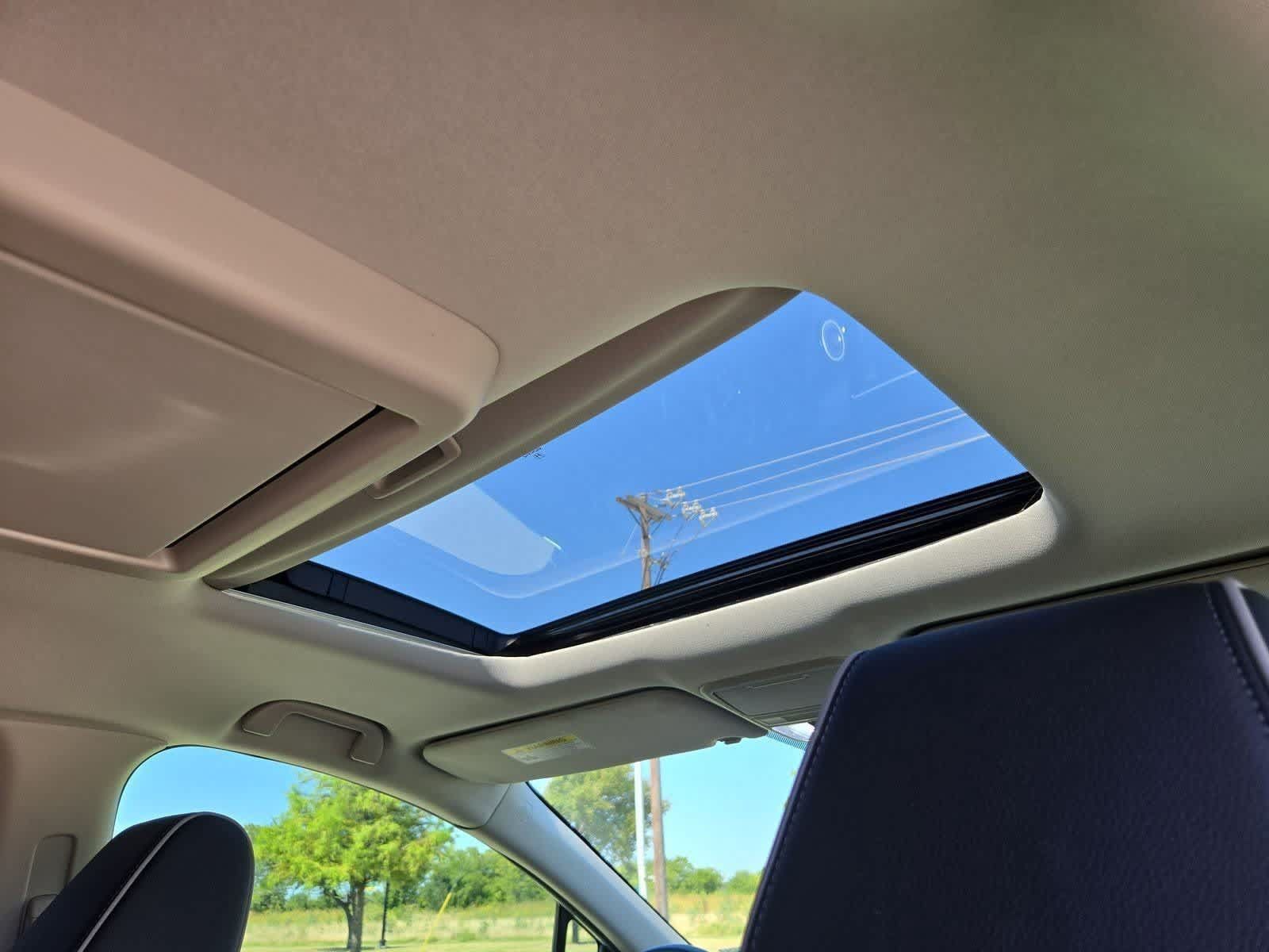 Used 2025 Honda Odyssey Elite image 21