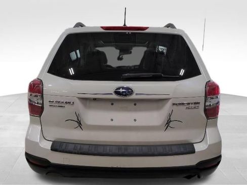 Used 2015 Subaru Forester 2.5i Premium w/ All-Weather Package AWD/4WD image 29