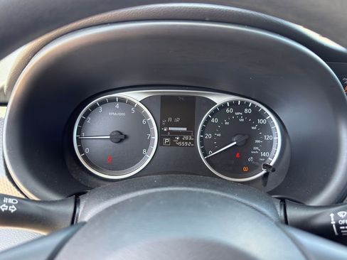 Used 2024 Nissan Kicks S image 22