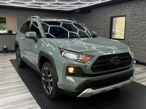 Used 2019 Toyota RAV4 Adventure w/ Advanced Technology Package AWD/4WD image 3