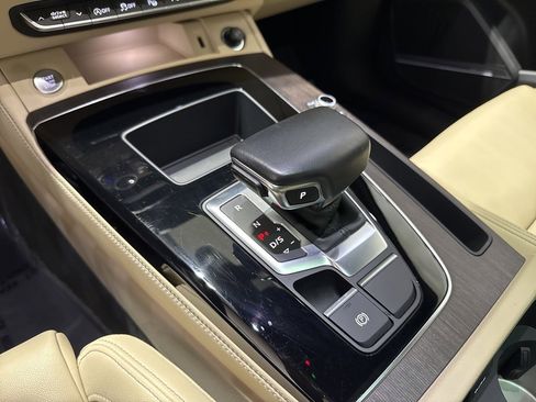 Used 2022 Audi Q5 2.0T Prestige image 19