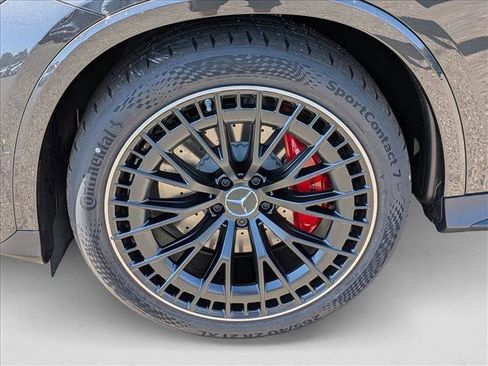 New 2026 Mercedes-Benz GLC 43 AMG 4MATIC image 9