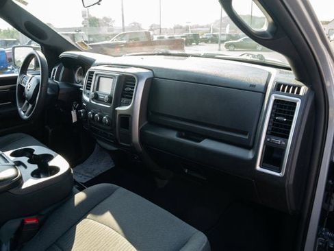 Used 2024 RAM 1500 Classic Warlock image 37